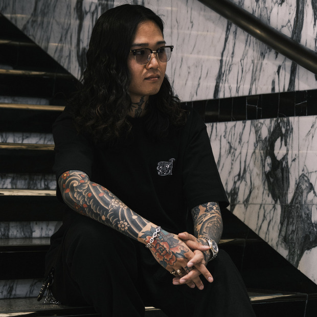 TMB EMBLEM TEE 詳細画像